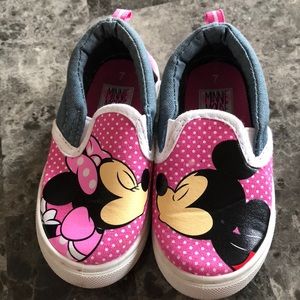 Minnie Mouse toddler shoes